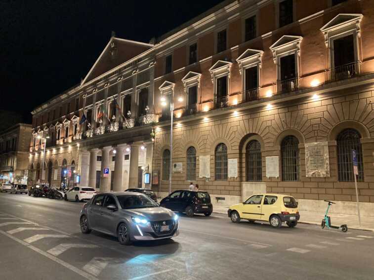 Pd, sul candidato al Comune di Bari decide l’assemblea ma prende quota l’ipotesi Leccese