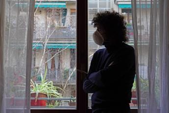 Galleria foto 'Covid, Italia verso stop isolamento positivi: ultime valutazioni in corso' - foto 1