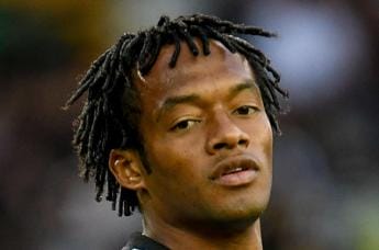 Galleria foto 'Cuadrado all’Inter, lo striscione duro dei tifosi' - foto 1