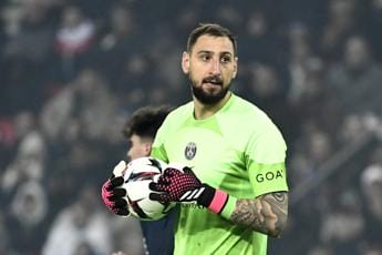 Galleria foto 'Donnarumma rapinato in casa a Parigi: “Legato e impotente, avevo paura per Alessia”' - foto 1