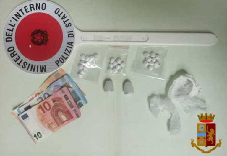 Sorpreso nei pressi dell’università con 30 dosi di eroina: 25enne arrestato a Potenza