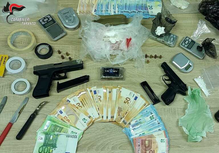 Droga per la movida di Castellaneta venduta con accordi sui social: 12 arresti, ai domiciliari due minorenni – VIDEO