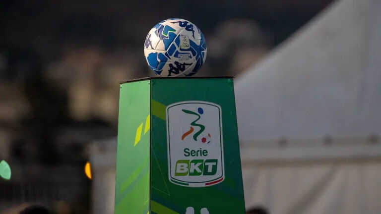 La Serie B scalda i motori: countdown per il calendario della nuova stagione. Tutte le novità