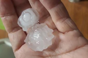Galleria foto 'Maltempo oggi, grandine in Lombardia. Bomba d’acqua a Monza' - foto 1