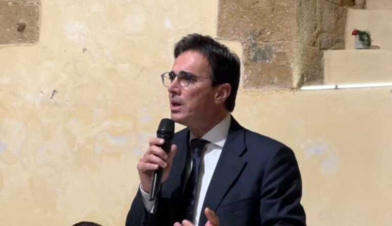 L’appello di Mario Turco: «Basta con le contrapposizioni. I Giochi a Taranto ora sono a rischio»