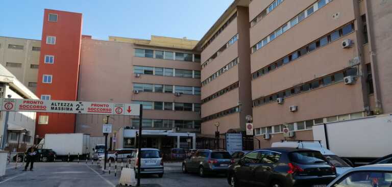 Galleria foto 'Un pulsante contro le aggressioni: nei Pronto soccorso del Barese un sistema di allarme collegato alla Questura' - foto 1