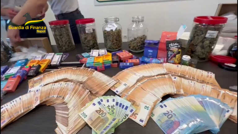 Galleria foto 'Traffico di droga tra Rotterdam e Napoli, arrestato un 27enne' - foto 1