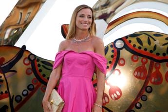 Nizza, no di 12 associazioni a Beatrice Venezi: “È neofascista”. La replica social