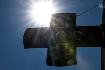 Galleria foto 'Oggi il giorno più caldo: a Roma meteo da bollino rosso, a Milano allerta arancione' - foto 1
