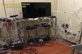 Galleria foto 'Pirateria online, la legge fermerà gli irriducibili del ‘pezzotto’?' - foto 1