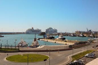 Galleria foto 'Porti, a Civitavecchia avviati i dragaggi manutentivi' - foto 1