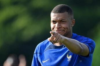 Galleria foto 'Psg, Mbappé atteso al centro sportivo per allenarsi' - foto 1