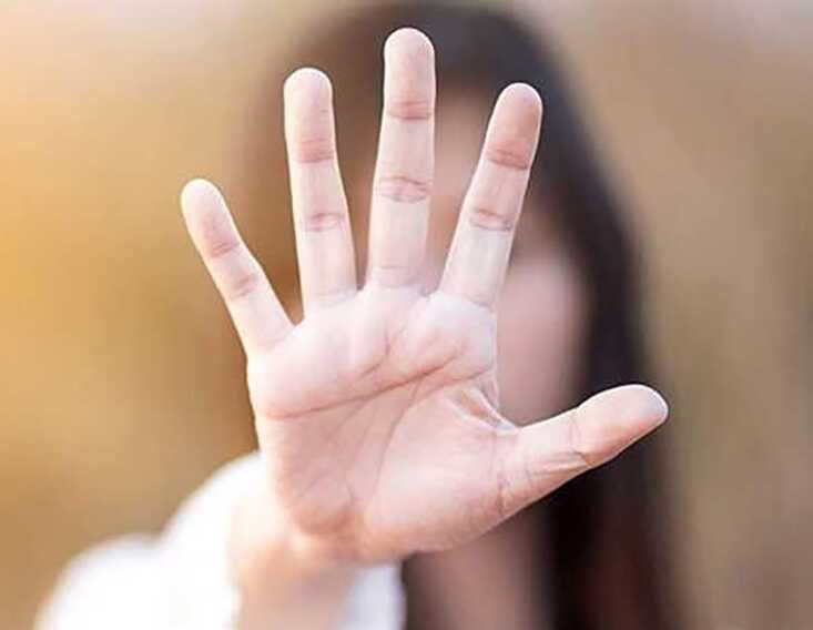 Stalker leccese denunciato a Portofino: si fa assumere come cameriere e molesta una 22enne