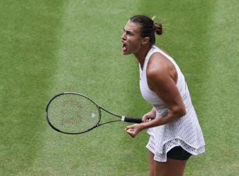 Galleria foto 'Tennis, semifinali femminili a Wimbledon: Svitolina-Vondrousova e Sabalenka-Jabeur' - foto 1