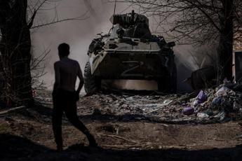 Galleria foto 'Ucraina, 007 Gb: “Russia usa vecchi blindati come autobombe”' - foto 1