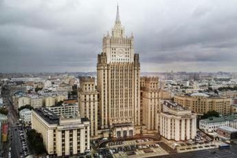 Ucraina, droni su Mosca: Russia accusa Usa e Nato