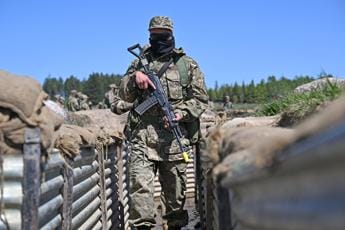 Galleria foto 'Ucraina, Kiev: “No compromessi territoriali per entrare nella Nato”' - foto 1