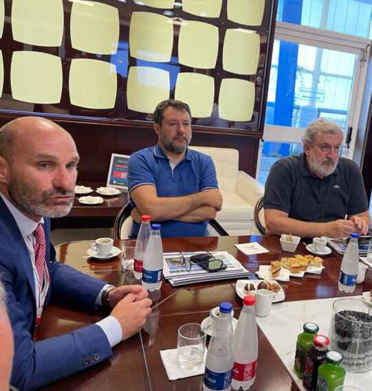 Il ministro Salvini incontra i vertici di Aeroporti di Puglia. Emiliano: “L’esperienza pugliese a disposizione per il Paese”