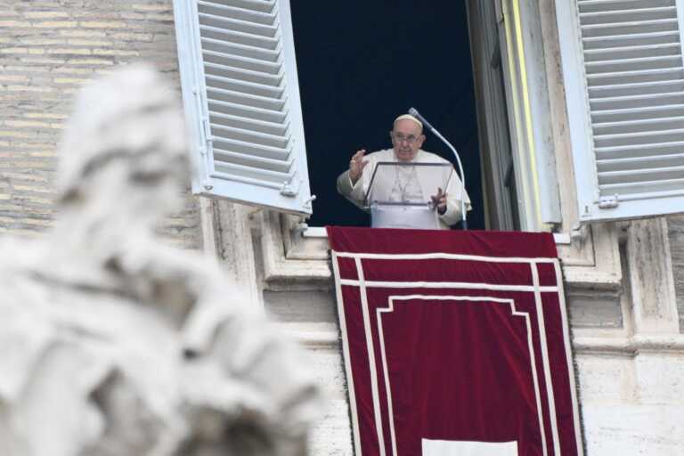 Galleria foto 'Niger, Papa Francesco “Serve soluzione pacifica per il bene di tutti”' - foto 1