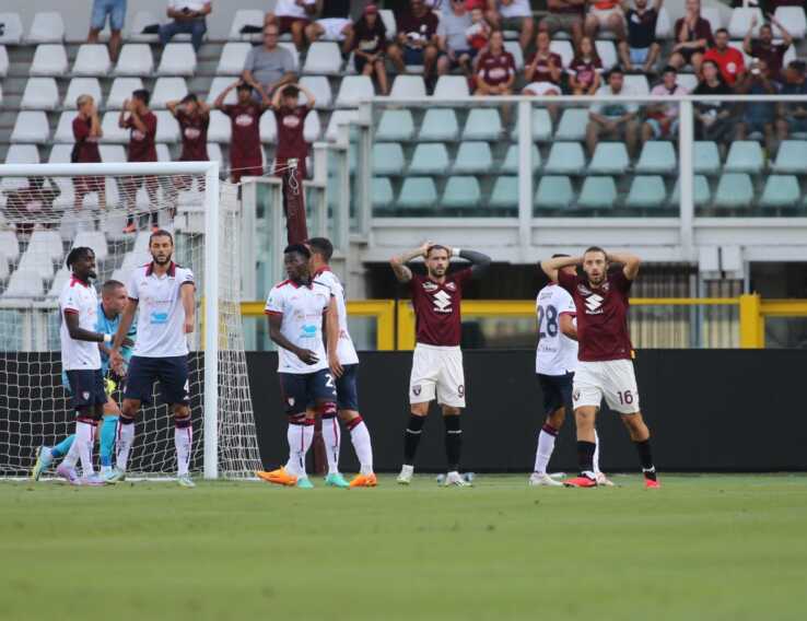 Galleria foto 'Finisce senza gol fra Torino e Cagliari' - foto 1