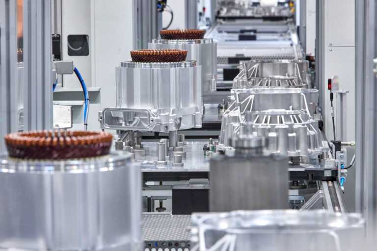 Con Bosch 800 volt guida più efficiente e ricarica più veloce