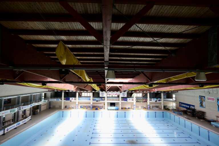Iniziati i lavori allo Stadio del Nuoto di Bari. Galasso: «Dal 2024 ripartono le attività»