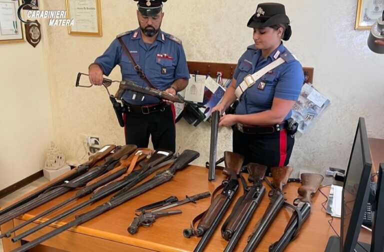 Più di 25 armi da fuoco sequestrate nel Materano: trovate anche 70 armi improprie. Denunciate 32 persone