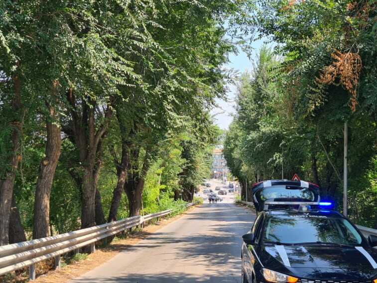 Galleria foto 'C’è una falla su uno dei giunti: chiuso al traffico il ponte di via Castel del Monte a Corato' - foto 1