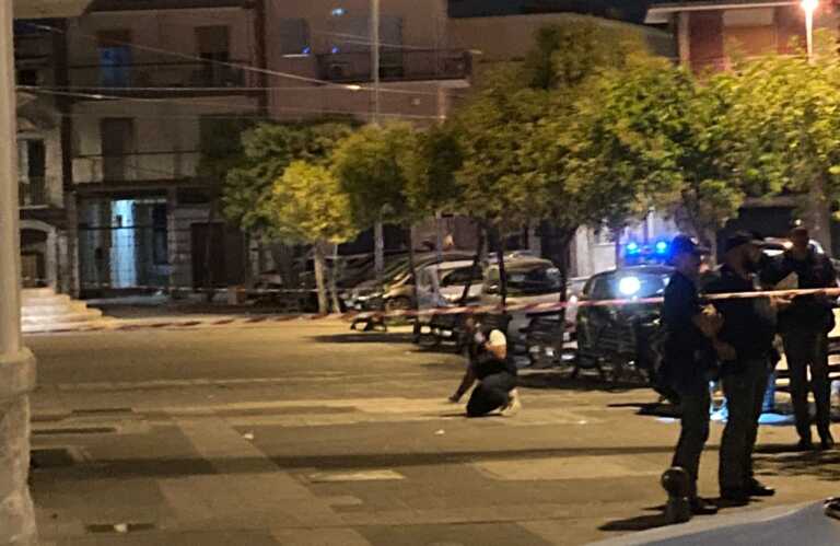 Galleria foto 'Si torna a sparare tra la gente a Bari nel quartiere Carbonara. L’agguato è fallito, l’autore è in fuga' - foto 1