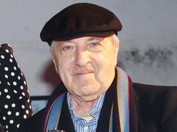 Galleria foto 'Auguri a Roberto De Simone, l’autore della ‘gatta Cenerentola’ compie 90 anni' - foto 1
