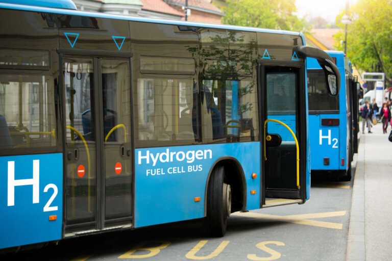 Mobilità sostenibile e idrogeno: la Puglia collaborerà con la provincia di Bolzano su progetti di ricerca