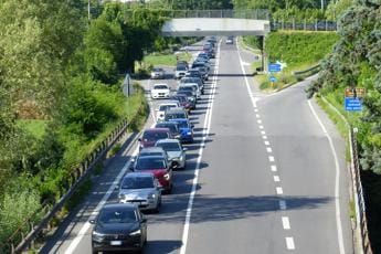 Galleria foto 'Controesodo 2023, nel fine settimana traffico da bollino rosso per rientro vacanze' - foto 1
