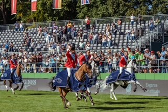 Galleria foto 'Equitazione, all’Europeo milanese nove team per tre pass olimpici e' - foto 1