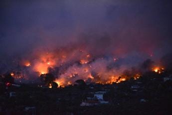 Galleria foto 'Grecia, nuovo allarme incendi: evacuati 7 paesi nell’est' - foto 1