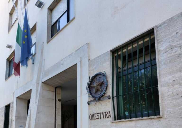Per le vie di Matera a bordo di uno scooter rubato: “Avviso orale” del questore per un 21enne