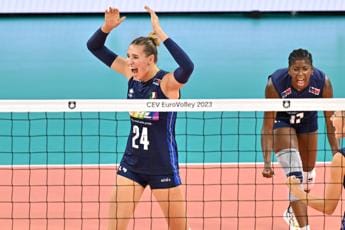 Galleria foto 'Italia-Francia 3-0, azzurre in semifinale Europei pallavolo' - foto 1