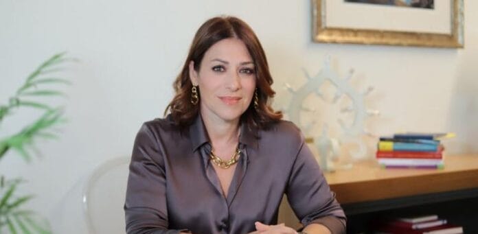 Bari, Di Bisceglie prima donna presidente alla Camera di Commercio. Emiliano: «Buon lavoro»