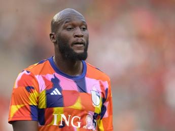 Galleria foto 'Lukaku a Roma, il volo ‘in diretta’: tifosi seguono aereo su Flightradar' - foto 1