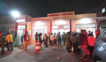 Galleria foto 'Madagascar, tragedia allo stadio: almeno 12 morti nella calca' - foto 1