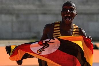 Galleria foto 'Mondiali atletica Budapest, Kiplangat oro maratona maschile' - foto 1