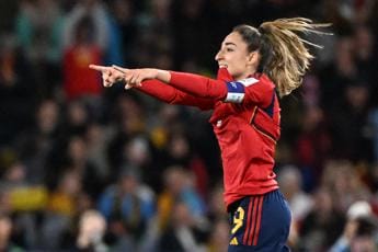 Galleria foto 'Mondiali calcio femminile, dramma Carmona: padre muore poche ore prima della vittoria' - foto 1