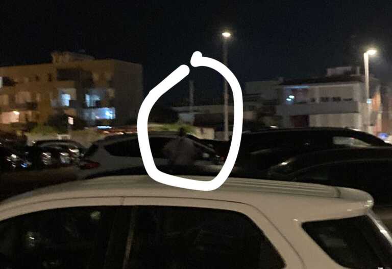 È l’estate dei parcheggiatori a Bari: boom fino a Torre a Mare. Italiani, stranieri e di mezza età: ecco l’identikit