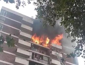 Galleria foto 'Parigi, brucia palazzo a l’Ile-Saint-Denis: 3 morti tra cui una 13enne' - foto 1
