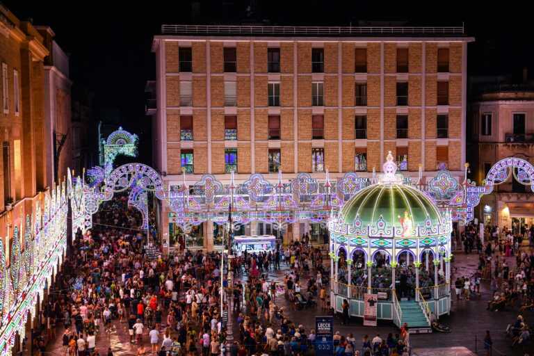 Lecce, chiusi i festeggiamenti in onore di Sant’Oronzo. Salvemini: «Dobbiamo esserne orgogliosi»