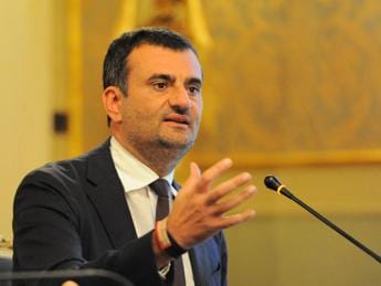 Galleria foto 'Pnrr Italia, sindaci: “Preoccupati per opere, da governo impegni ma nessuna spiegazione”' - foto 1