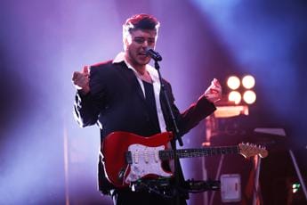 Galleria foto 'Power Hits Estate 2023, vince ‘Italodisco’ di The Kolors' - foto 1