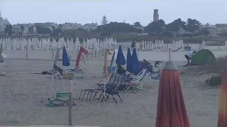 Raffiche di vento improvvise su Torre San Giovanni: attivato il piano di salvataggio. Nessun ferito – VIDEO