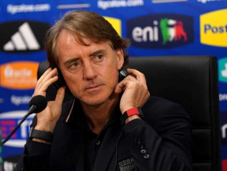 Mancini si dimette da ct della Nazionale. È caccia al successore: da Spalletti a Cannavaro. E spunta Conte
