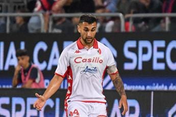 Galleria foto 'Serie B, pareggio 0-0 tra Bari e Palermo' - foto 1