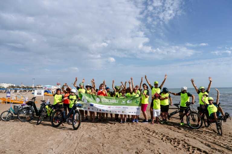 La staffetta dell’inclusione arriva a Leuca: InSuperAbile ha percorso mille chilometri lungo la Penisola